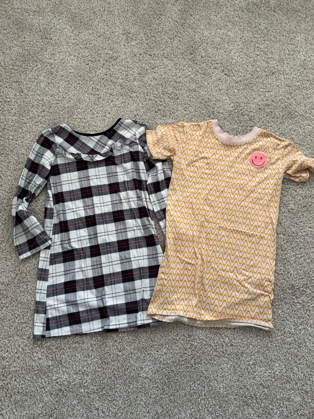 (2) Girls' size 10 Nightgowns - art class s/s & Wondershop plaid l/s